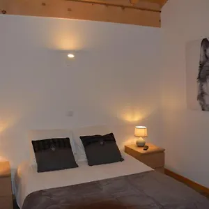 https://chalet-alexanne.hotels-rhonealpes.com